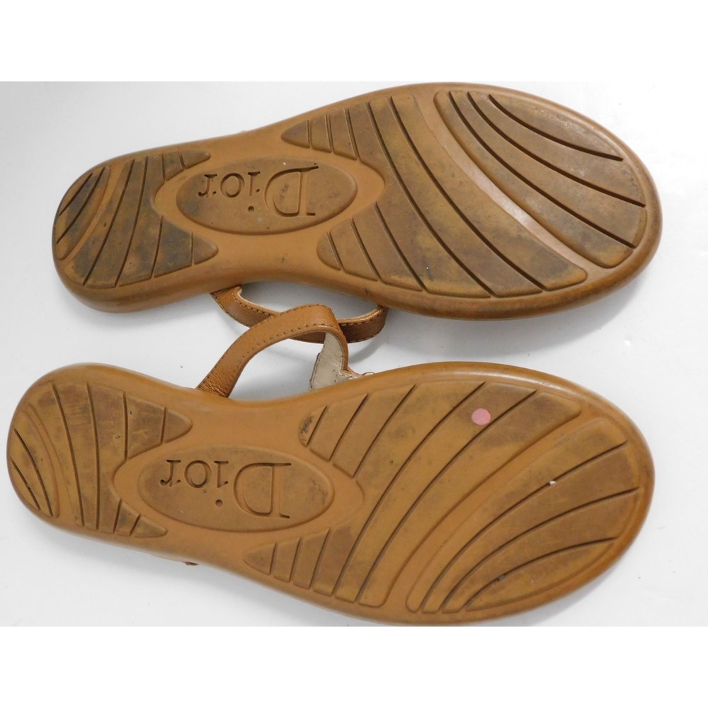CHRISTIAN DIOR Lock Charm Caramel Brown Leather Thongs/Flip Flop Sandals 36.5 - Picture 4 of 4